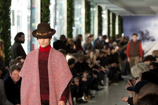 Richard James AW15 (Dan Sims, courtesy of British Fashion Council) Richard James AW15 (Dan Sims, courtesy of British Fashion Council)