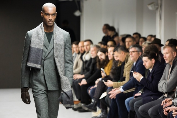 Hardy Amies AW15 (Dan Sims, courtesy of British Fashion Council) Hardy Amies AW15 (Dan Sims, courtesy of British Fashion Council)