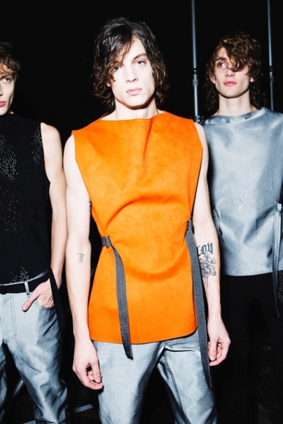 Lee Roach AW15, backstage (Dan Sims, courtesy of British Fashion Council) Lee Roach AW15, backstage (Dan Sims, courtesy of British Fashion Council)