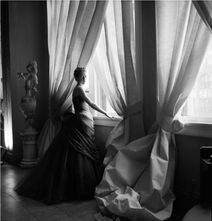 3. Nancy James in Charles James Swan Gown, 1955  Courtesy of The Metropolitan Museum of Art, Photograph by Cecil Beaton, The  Cecil Beaton Studio Archive at Sotheby's