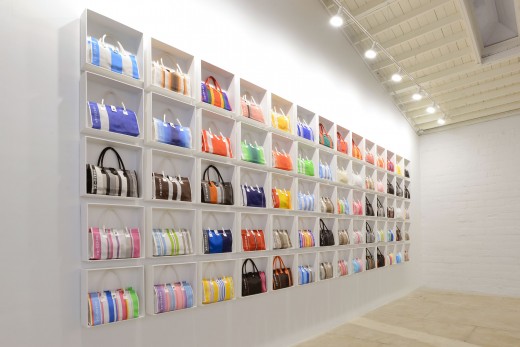 THE ART OF SELLING A BAG AT SPACEBY3